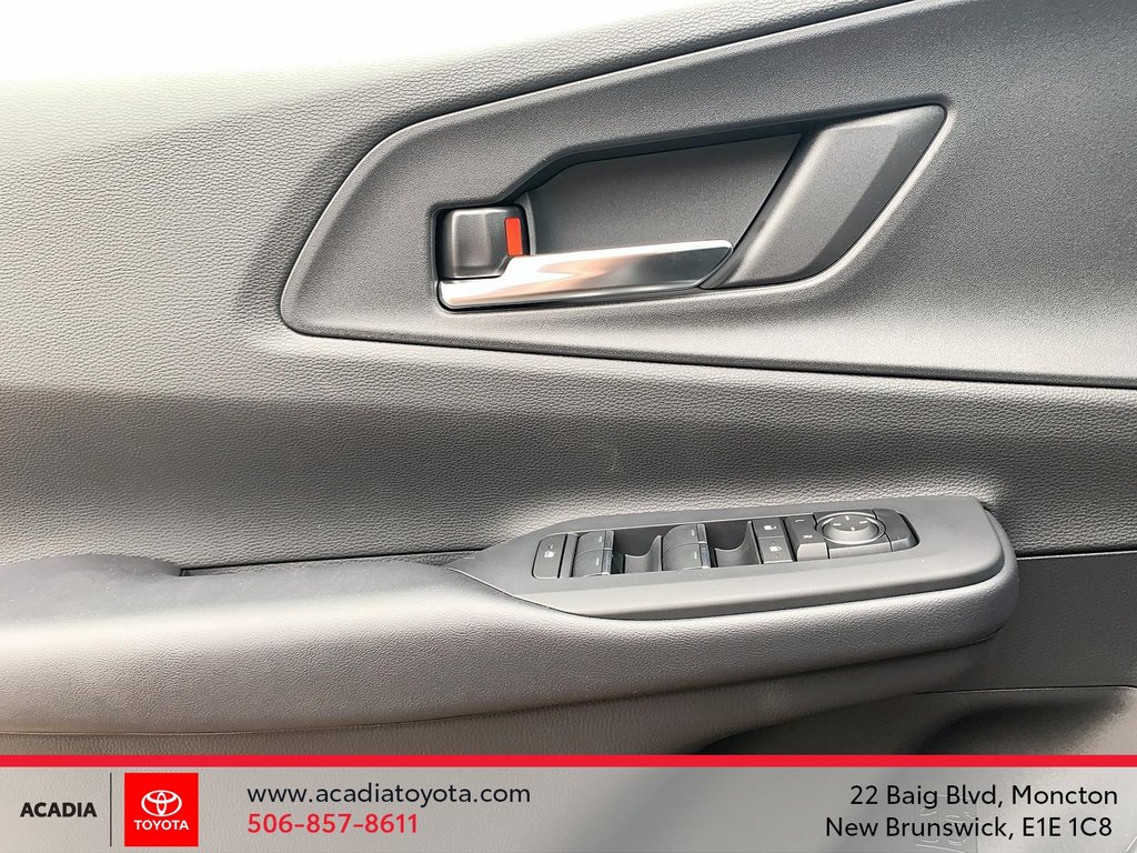 2025 Toyota Prius Plug-in Hybrid XSE in Moncton, New Brunswick - 11 - w1024h768px