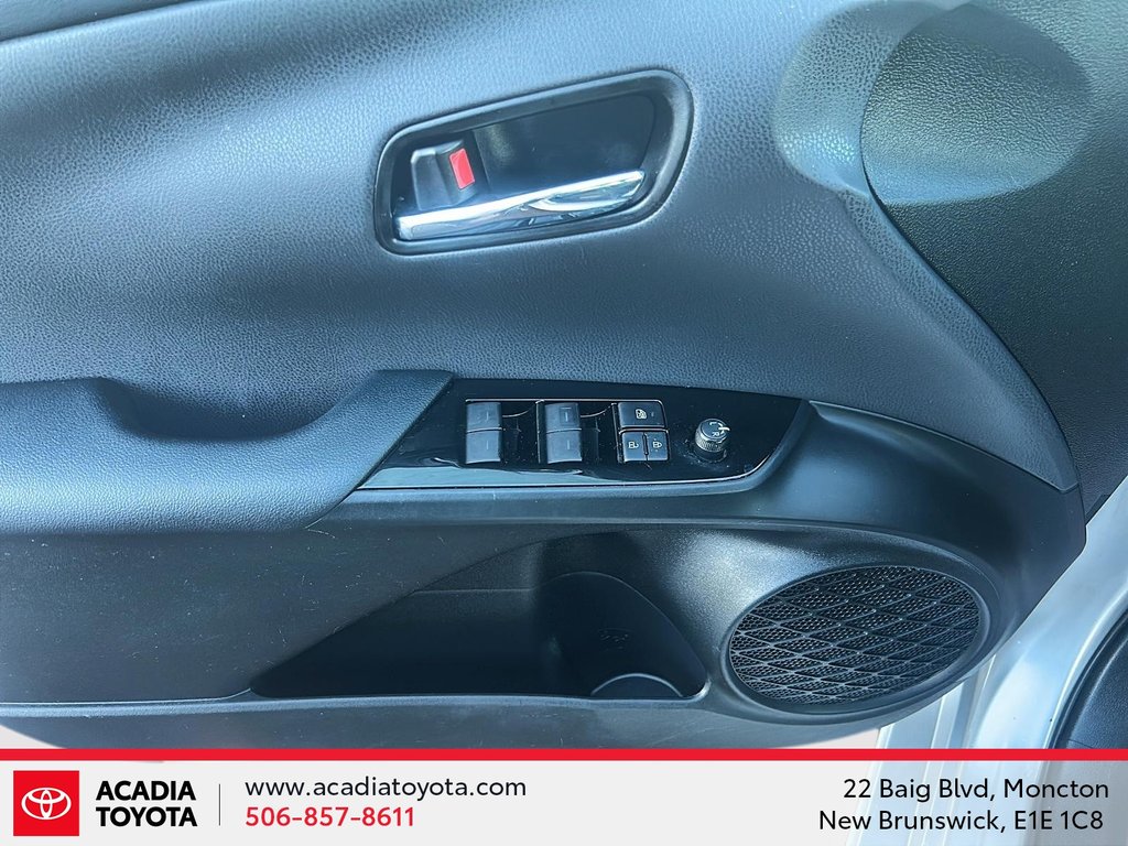 2019 Toyota Prius TECHNOLOGY -E in Moncton, New Brunswick - 11 - w1024h768px