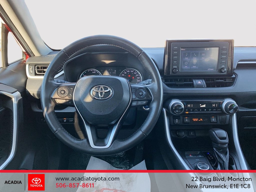 2020 Toyota RAV4 Hybrid XLE AWD in Moncton, New Brunswick - 14 - w1024h768px