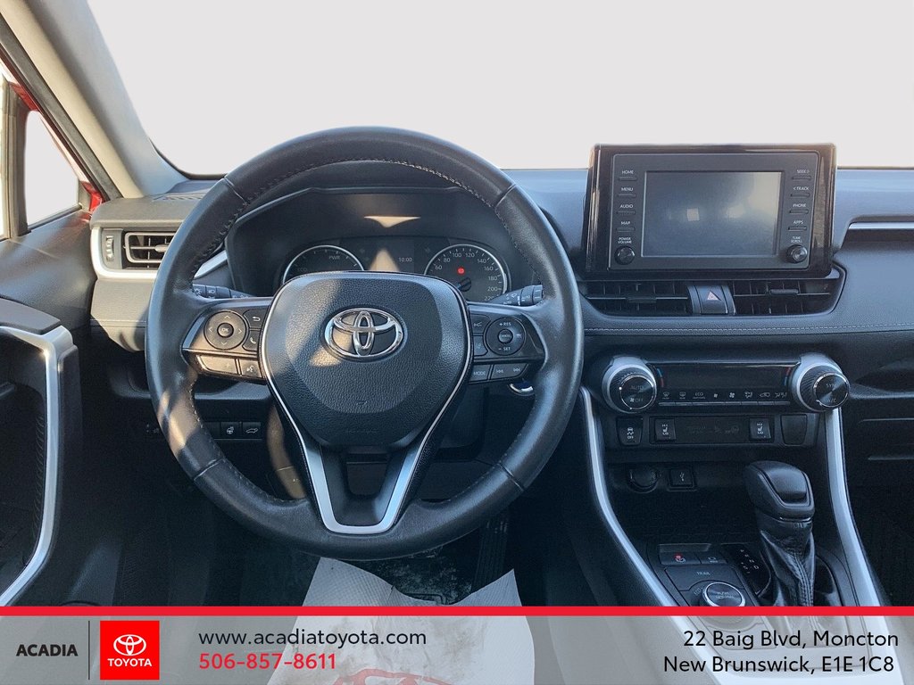 2020 Toyota RAV4 Hybrid XLE AWD in Moncton, New Brunswick - 10 - w1024h768px