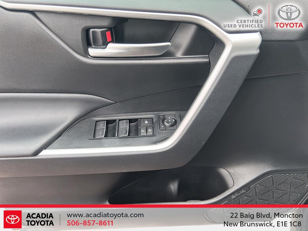 Toyota RAV4 Hybrid XLE 2023 à Moncton, Nouveau-Brunswick - 11 - w1024h768px