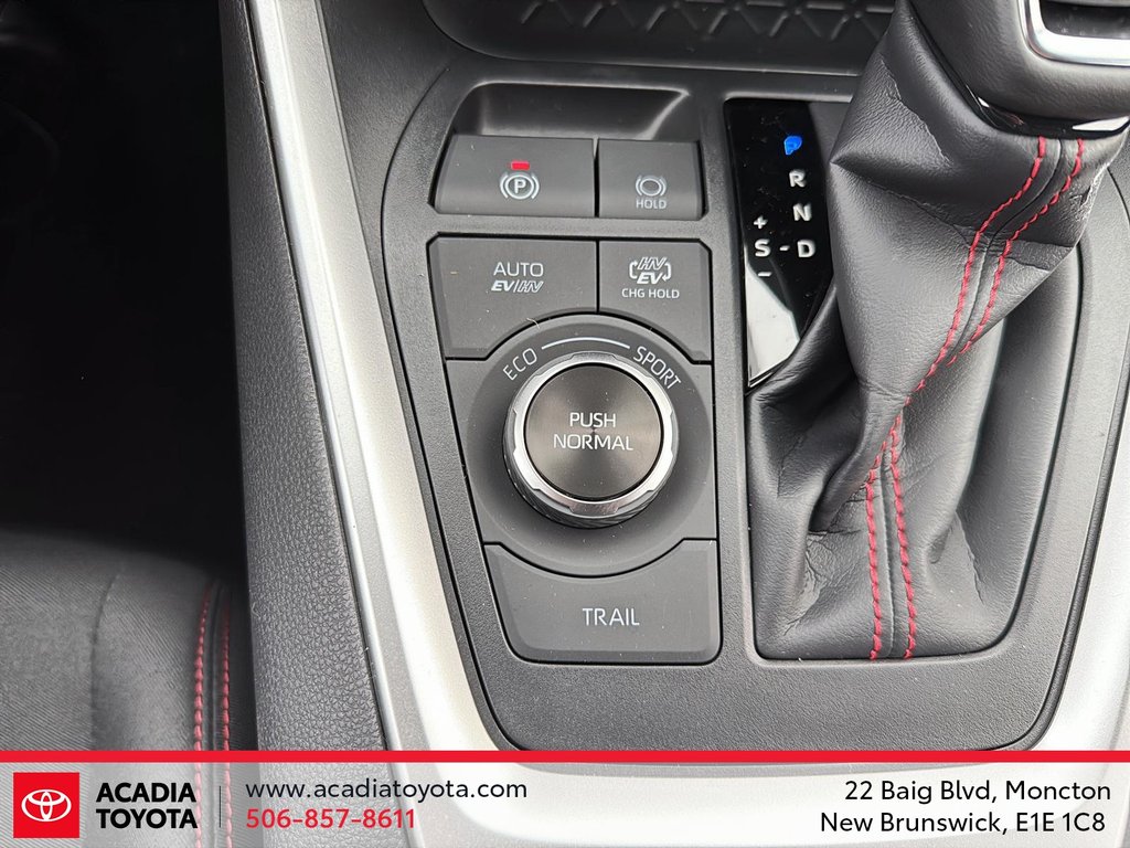 Toyota RAV4 Plug-in Hybrid SE 2025 à Moncton, Nouveau-Brunswick - 16 - w1024h768px