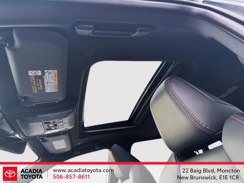 Toyota RAV4 Plug-in Hybrid XSE 2025 à Moncton, Nouveau-Brunswick - 17 - w1024h768px