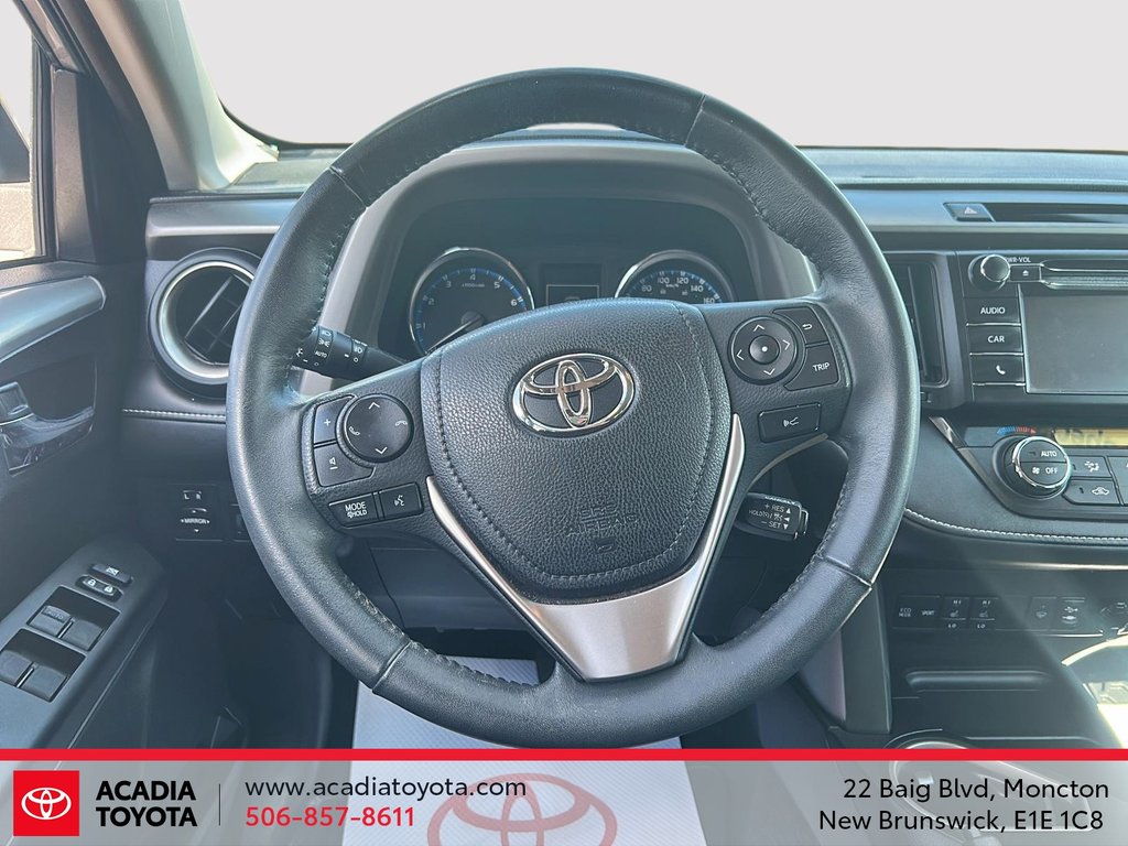 Toyota RAV4 XLE 2017 à Moncton, Nouveau-Brunswick - 12 - w1024h768px