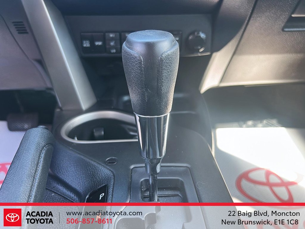 Toyota RAV4 XLE 2017 à Moncton, Nouveau-Brunswick - 15 - w1024h768px