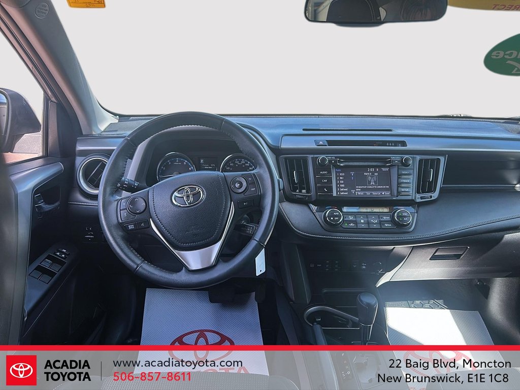 Toyota RAV4 XLE 2017 à Moncton, Nouveau-Brunswick - 14 - w1024h768px