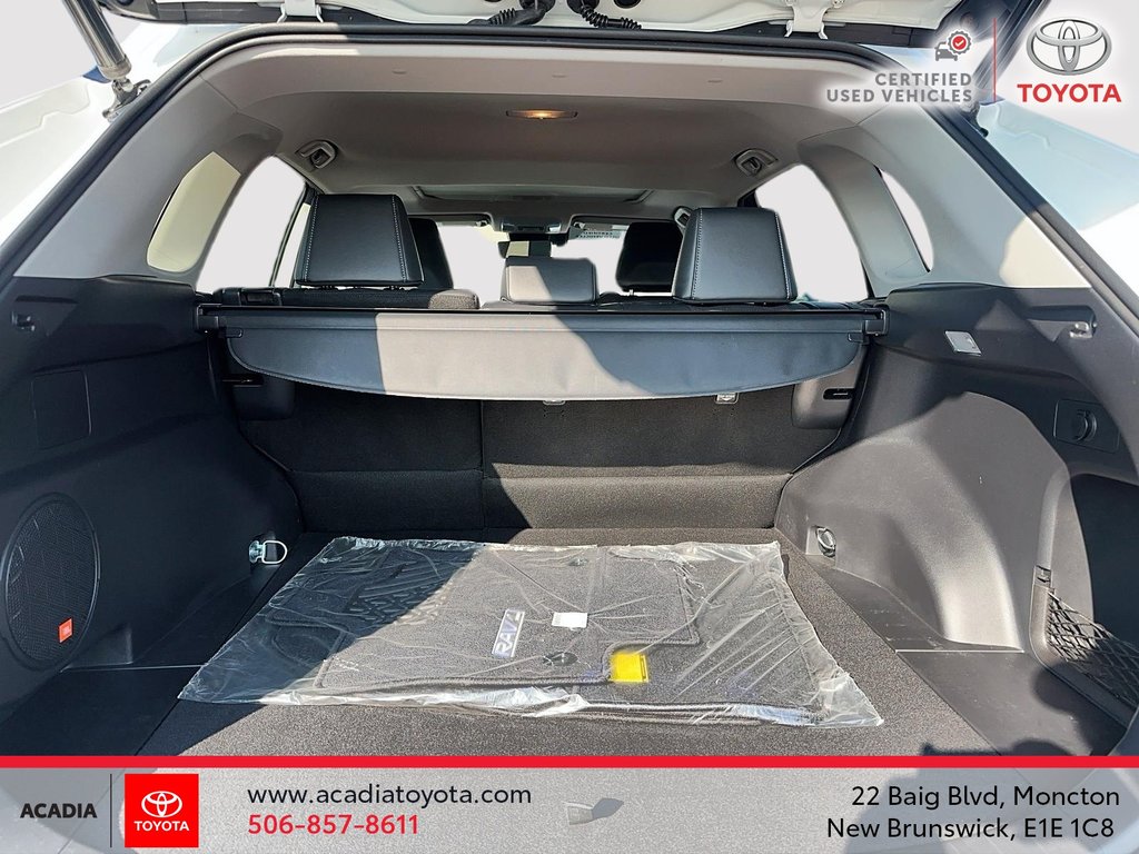 Toyota RAV4 Limited 2019 à Moncton, Nouveau-Brunswick - 6 - w1024h768px