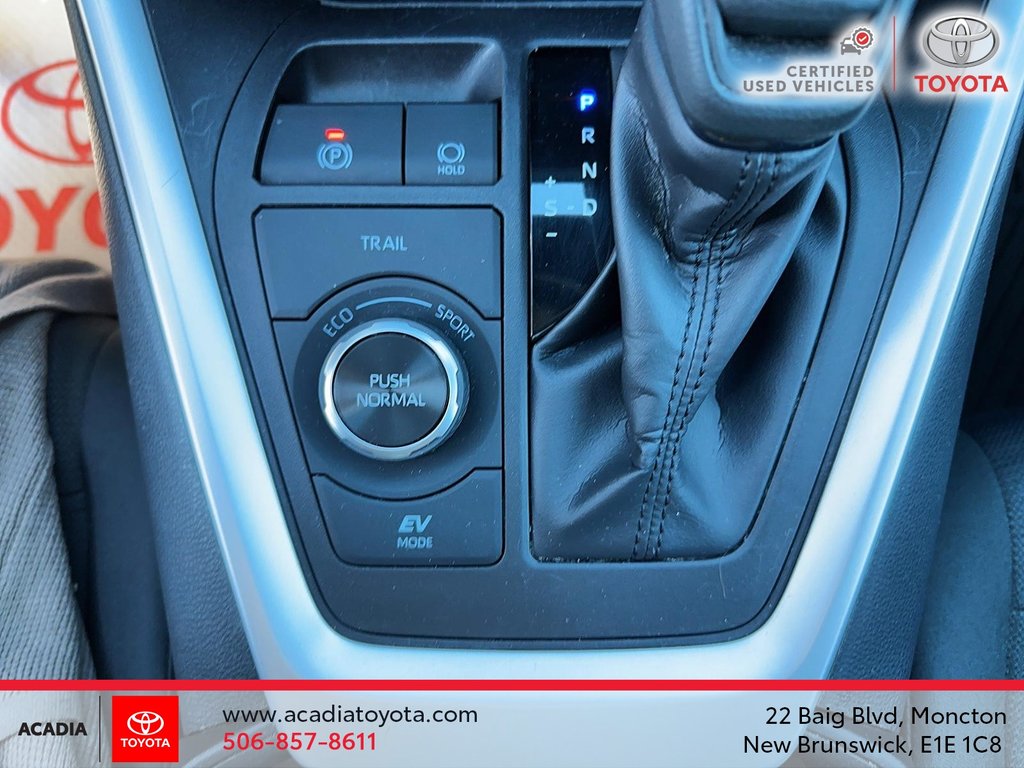 2019 Toyota RAV4 Hybrid XLE in Moncton, New Brunswick - 16 - w1024h768px