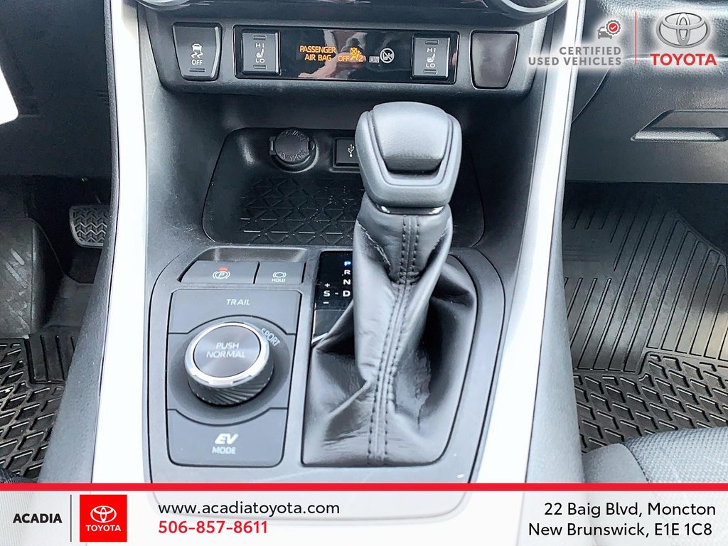 Toyota RAV4 Hybrid LE 2020 à Moncton, Nouveau-Brunswick - 15 - w1024h768px