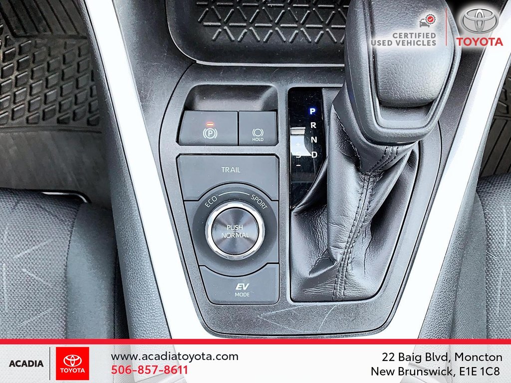 Toyota RAV4 Hybrid LE 2020 à Moncton, Nouveau-Brunswick - 16 - w1024h768px