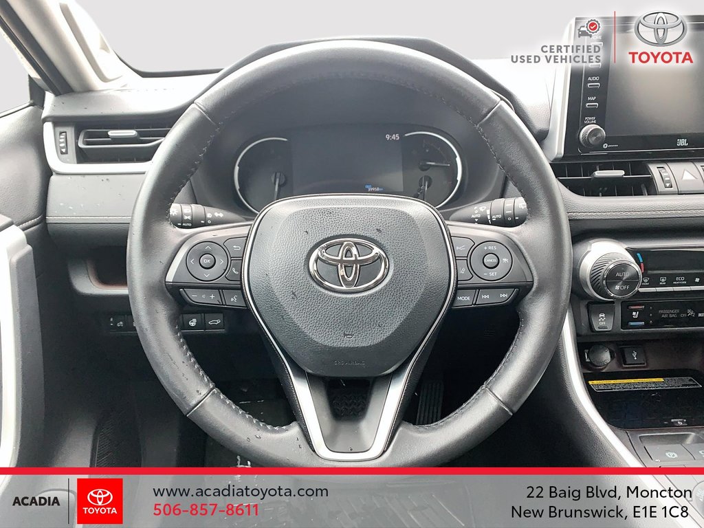 2020 Toyota RAV4 Limited in Moncton, New Brunswick - 12 - w1024h768px