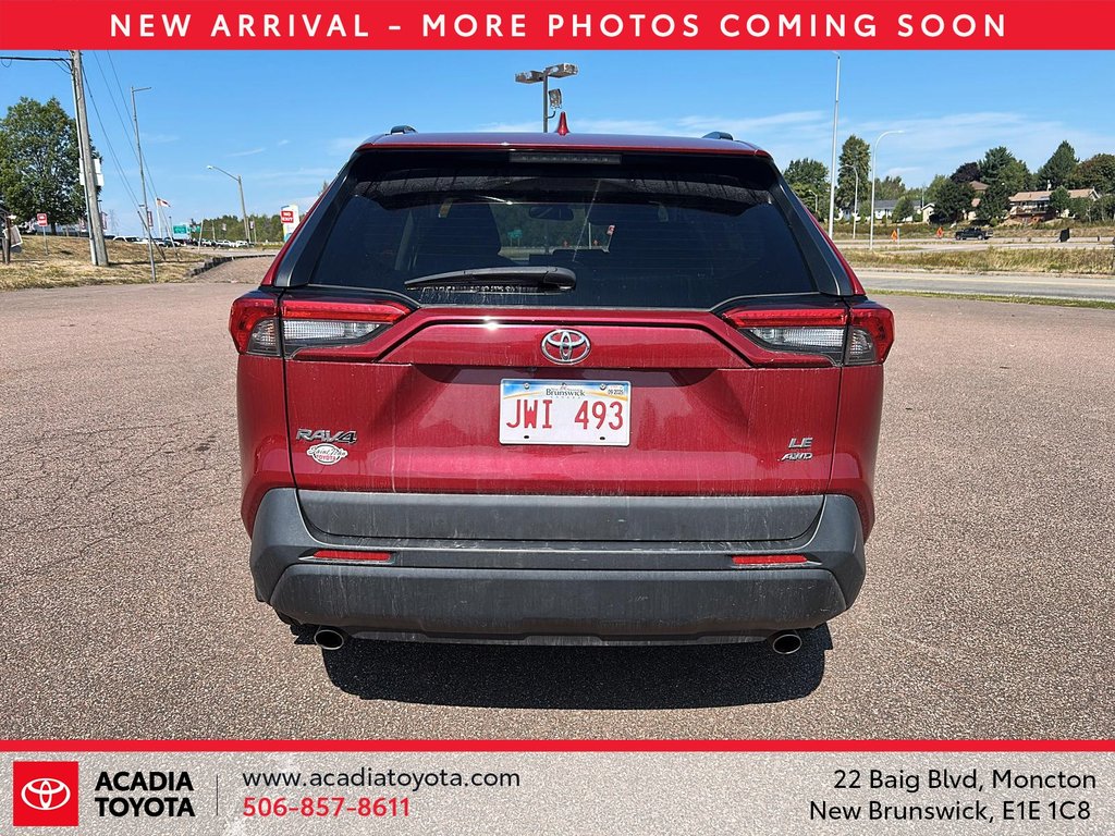 2020 Toyota RAV4 LE in Moncton, New Brunswick - 3 - w1024h768px