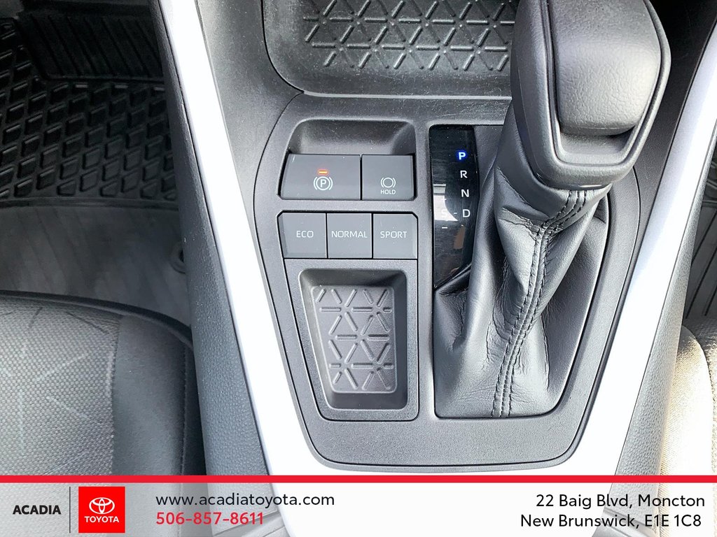 2021 Toyota RAV4 XLE in Moncton, New Brunswick - 16 - w1024h768px