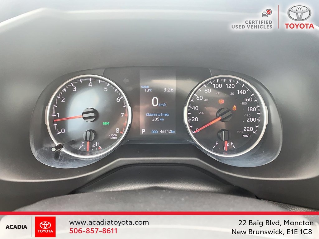 2022 Toyota RAV4 XLE in Moncton, New Brunswick - 13 - w1024h768px
