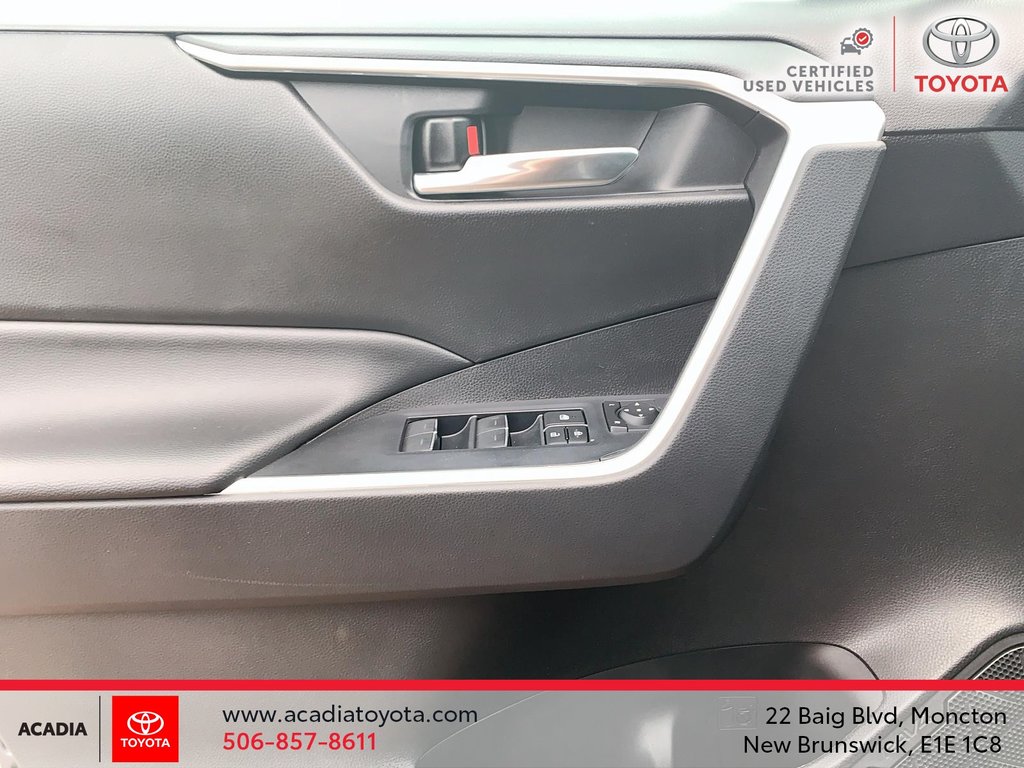 2022 Toyota RAV4 XLE in Moncton, New Brunswick - 11 - w1024h768px