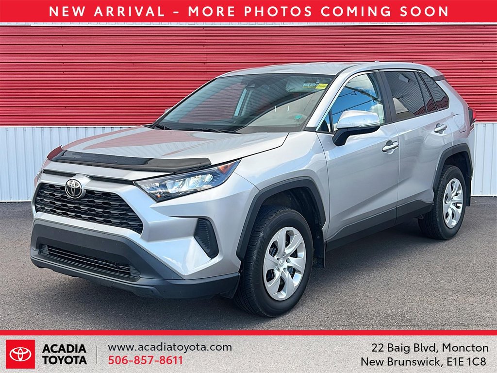 2022 Toyota RAV4 LE in Moncton, New Brunswick - 1 - w1024h768px