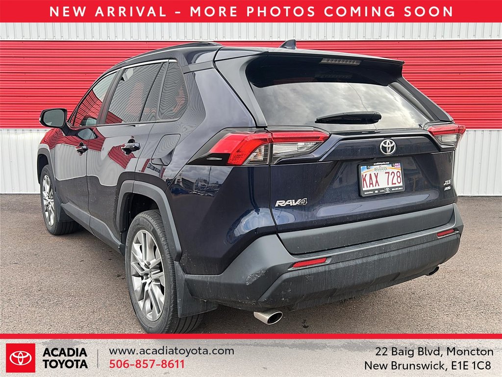 2022 Toyota RAV4 XLE PREMIUM in Moncton, New Brunswick - 4 - w1024h768px