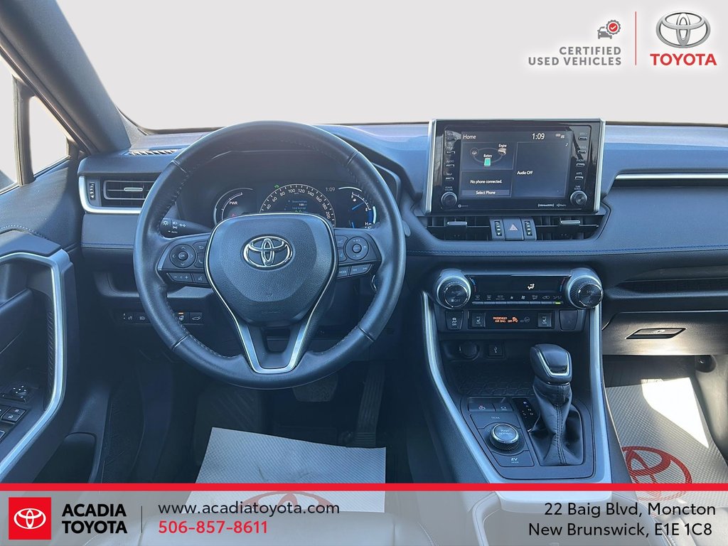 2022 Toyota RAV4 Hybrid XSE in Moncton, New Brunswick - 10 - w1024h768px
