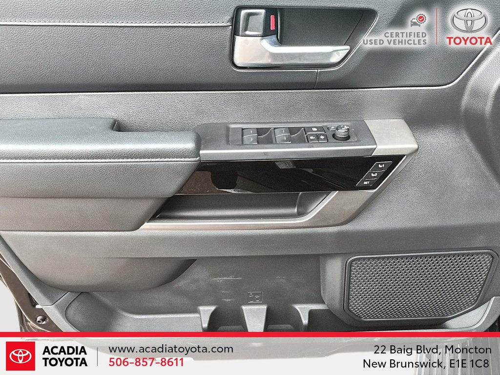 Toyota Sequoia Hybrid LIMITED 2024 à Moncton, Nouveau-Brunswick - 11 - w1024h768px