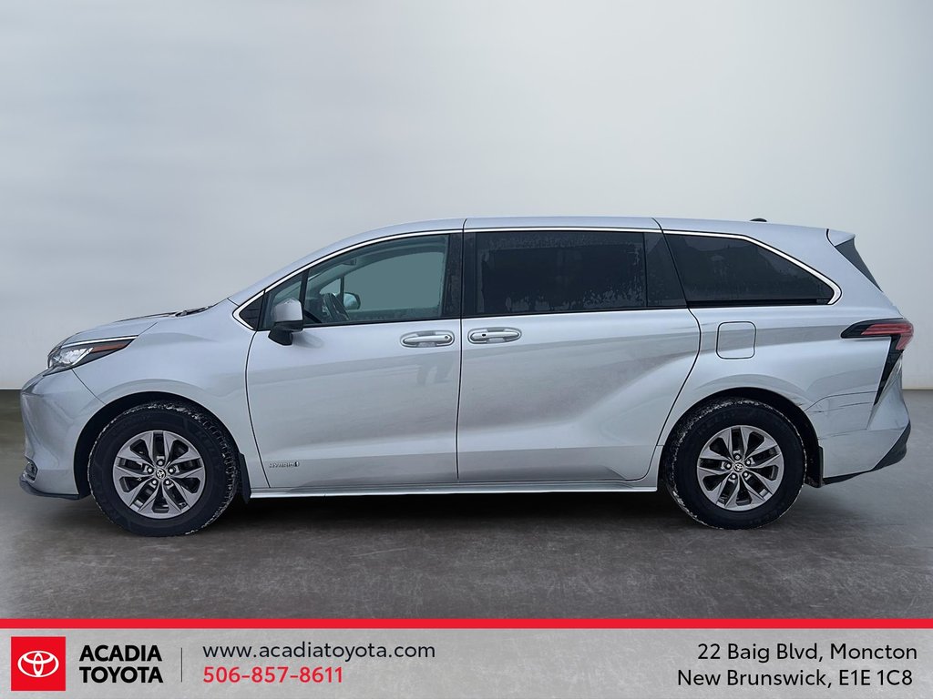 2021 Toyota Sienna in Moncton, New Brunswick - 5 - w1024h768px