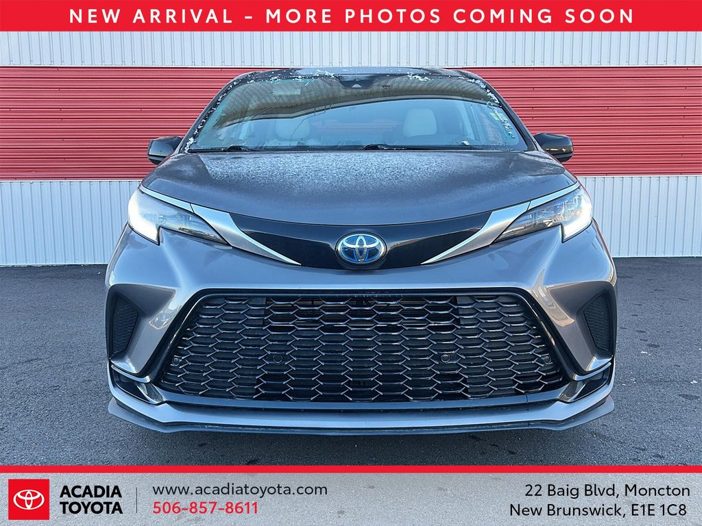 2022 Toyota Sienna XSE in Moncton, New Brunswick - 2 - w1024h768px