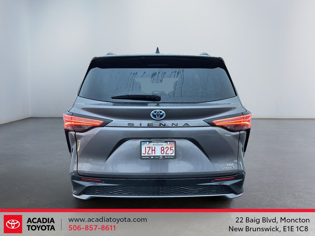 2022 Toyota Sienna Hybrid STANDARD PACKAGE in Moncton, New Brunswick - 3 - w1024h768px