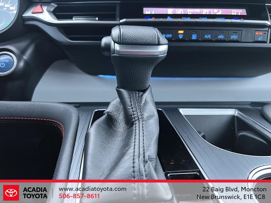 2022 Toyota Sienna Hybrid STANDARD PACKAGE in Moncton, New Brunswick - 15 - w1024h768px