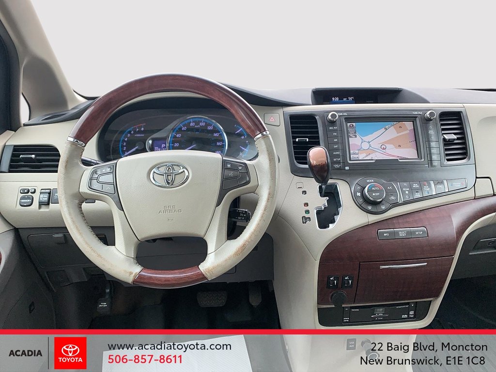 2013 Toyota Sienna XLE in Moncton, New Brunswick - 15 - w1024h768px