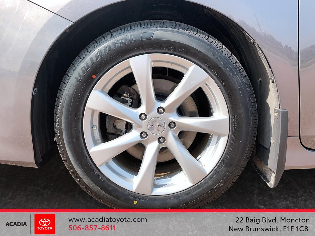 2020 Toyota Sienna SE in Moncton, New Brunswick - 8 - w1024h768px