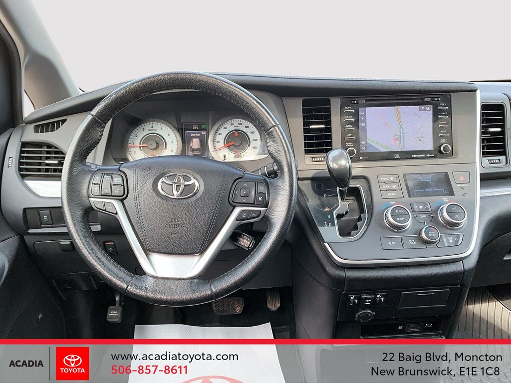 2020 Toyota Sienna SE in Moncton, New Brunswick - 15 - w1024h768px