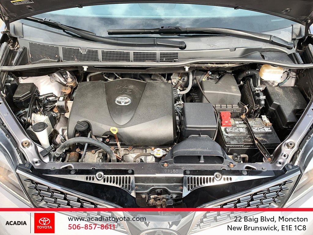 2020 Toyota Sienna SE in Moncton, New Brunswick - 9 - w1024h768px