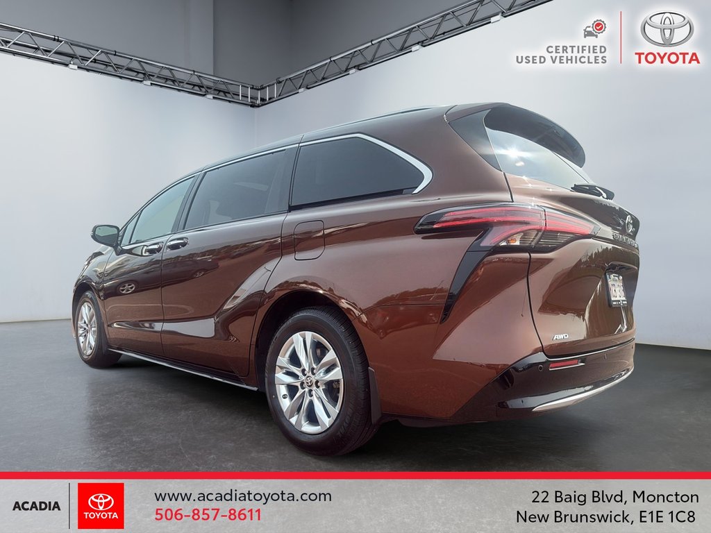 2023 Toyota Sienna Limited in Moncton, New Brunswick - 4 - w1024h768px