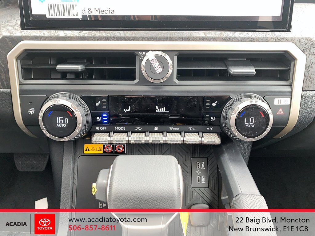 2025 Toyota TACOMA HYBRID Limited in Moncton, New Brunswick - 18 - w1024h768px