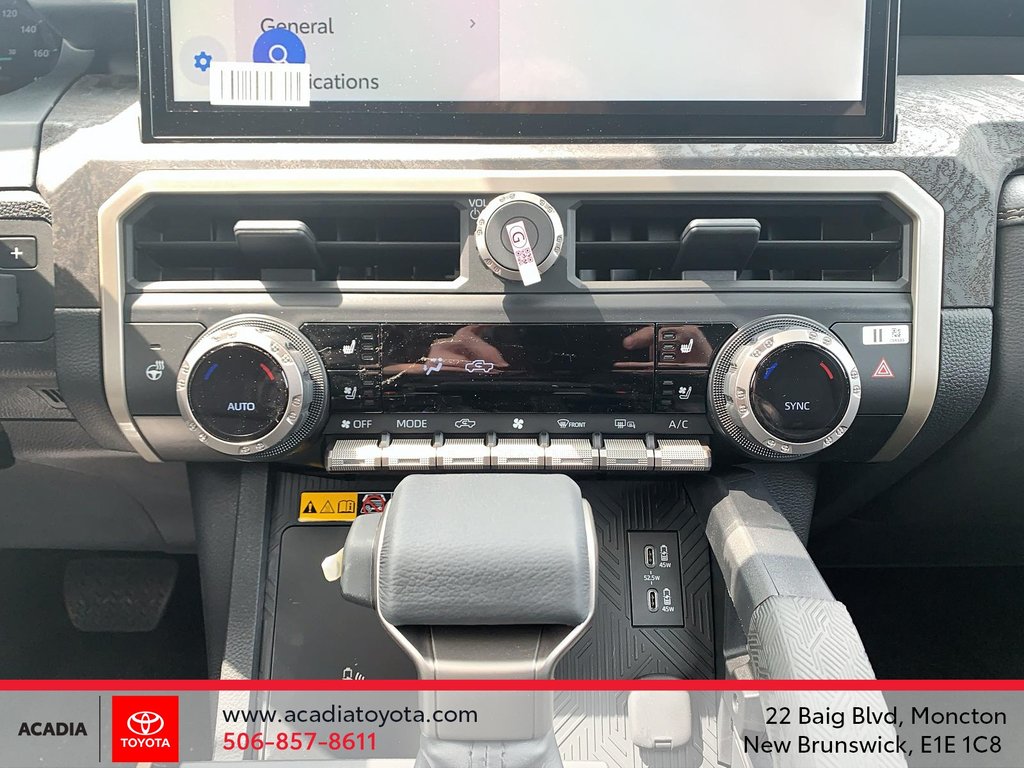 2025 Toyota TACOMA HYBRID Limited in Moncton, New Brunswick - 18 - w1024h768px