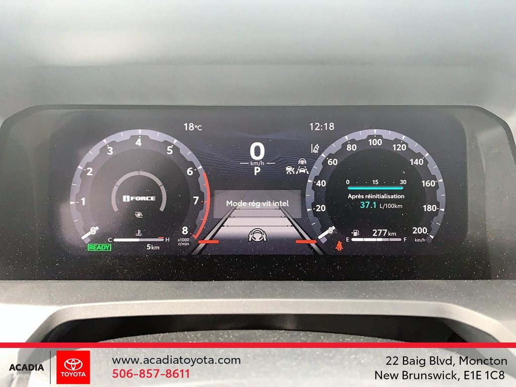 2025 Toyota TACOMA HYBRID Limited in Moncton, New Brunswick - 14 - w1024h768px