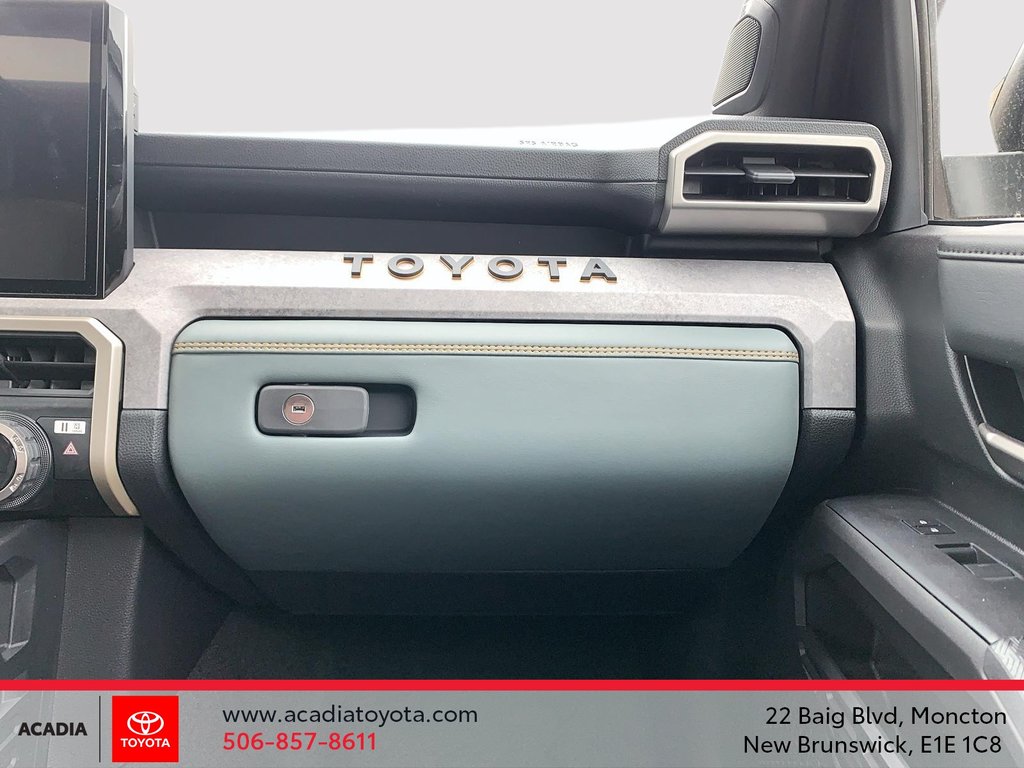 2025 Toyota TACOMA HYBRID Trailhunter in Moncton, New Brunswick - 15 - w1024h768px