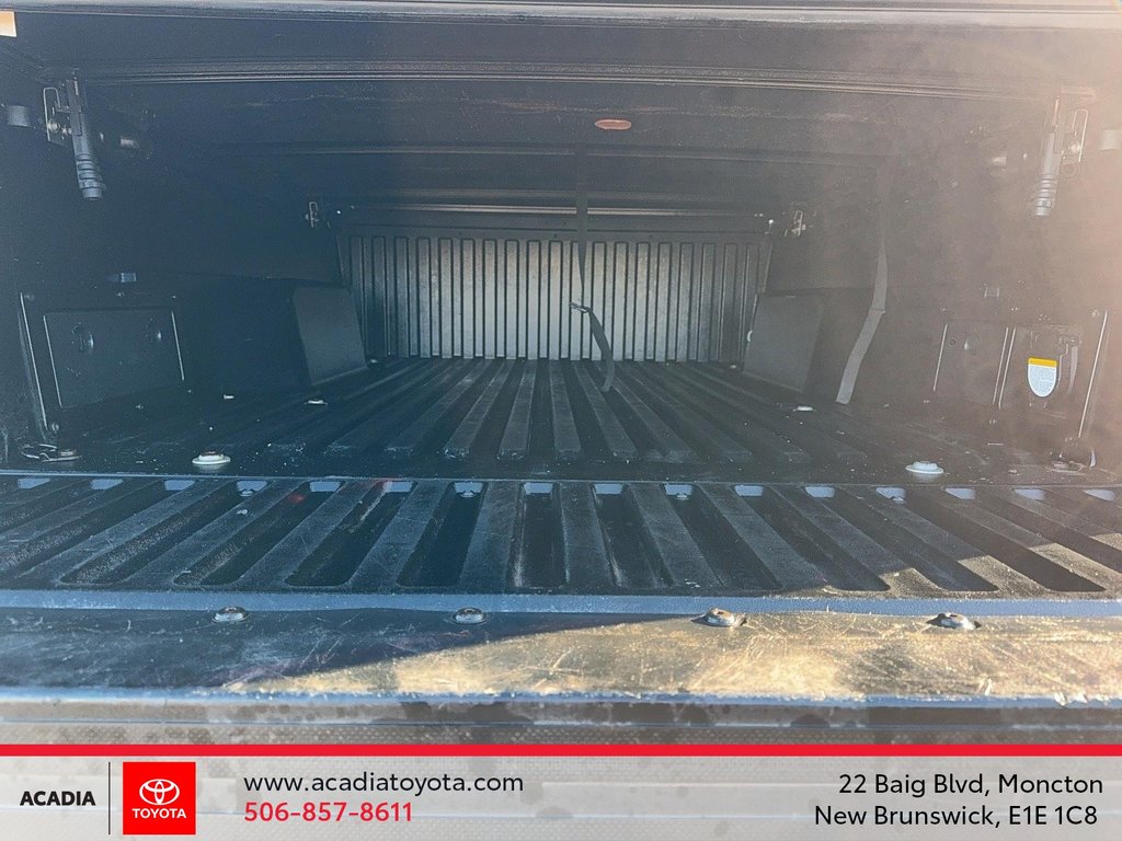 2016 Toyota Tacoma SR5 in Moncton, New Brunswick - 18 - w1024h768px