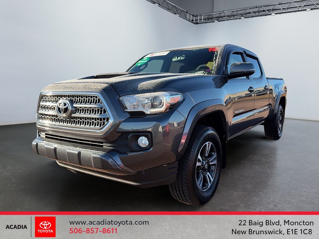 2016 Toyota Tacoma SR5 in Moncton, New Brunswick - 1 - w1024h768px