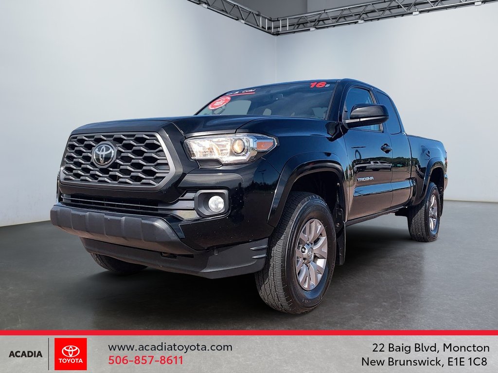 2016 Toyota Tacoma SR5 in Moncton, New Brunswick - 1 - w1024h768px