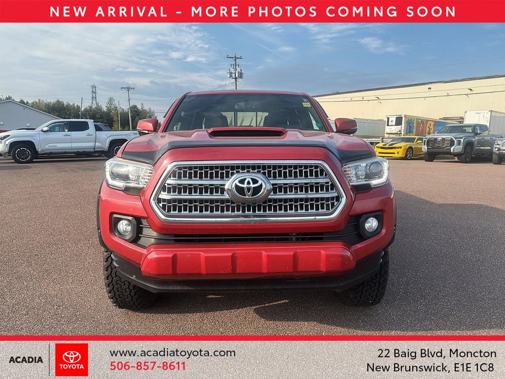 2017 Toyota Tacoma in Moncton, New Brunswick - 2 - w1024h768px