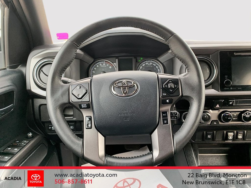 2018 Toyota Tacoma DOUBLE CAB 6A SB in Moncton, New Brunswick - 12 - w1024h768px