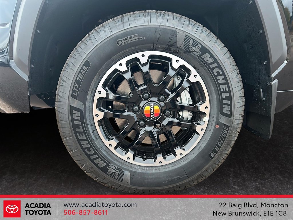 2026 Toyota Tundra 4X4 SR5 in Moncton, New Brunswick - 7 - w1024h768px