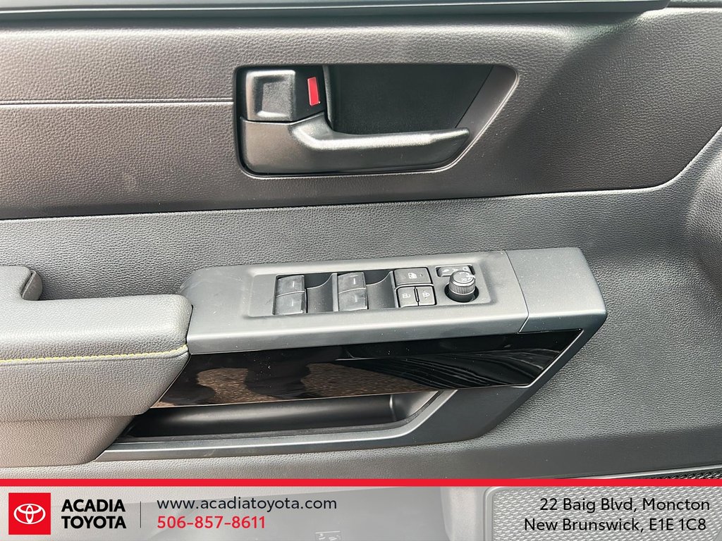 2026 Toyota Tundra 4X4 SR5 in Moncton, New Brunswick - 11 - w1024h768px