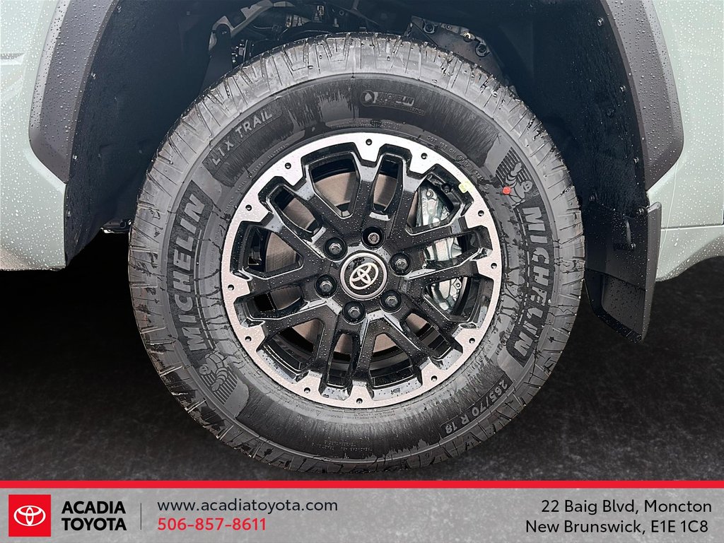 2026 Toyota Tundra 4X4 SR5 in Moncton, New Brunswick - 7 - w1024h768px
