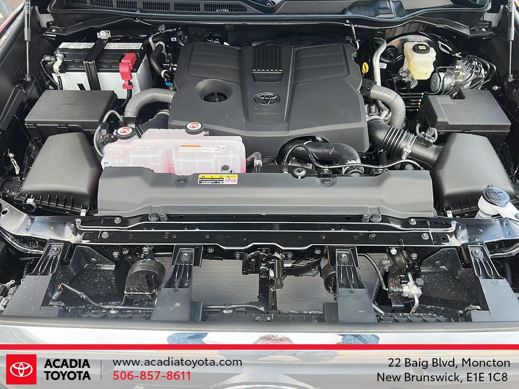2026 Toyota Tundra 4X4 SR5 in Moncton, New Brunswick - 8 - w1024h768px