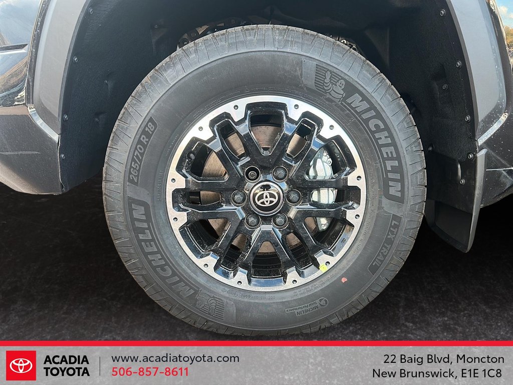 2026 Toyota Tundra 4X4 SR5 in Moncton, New Brunswick - 7 - w1024h768px