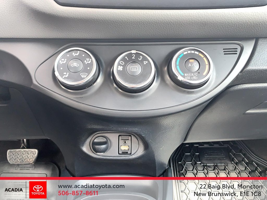 Toyota Yaris Hatchback LE 2018 à Moncton, Nouveau-Brunswick - 16 - w1024h768px
