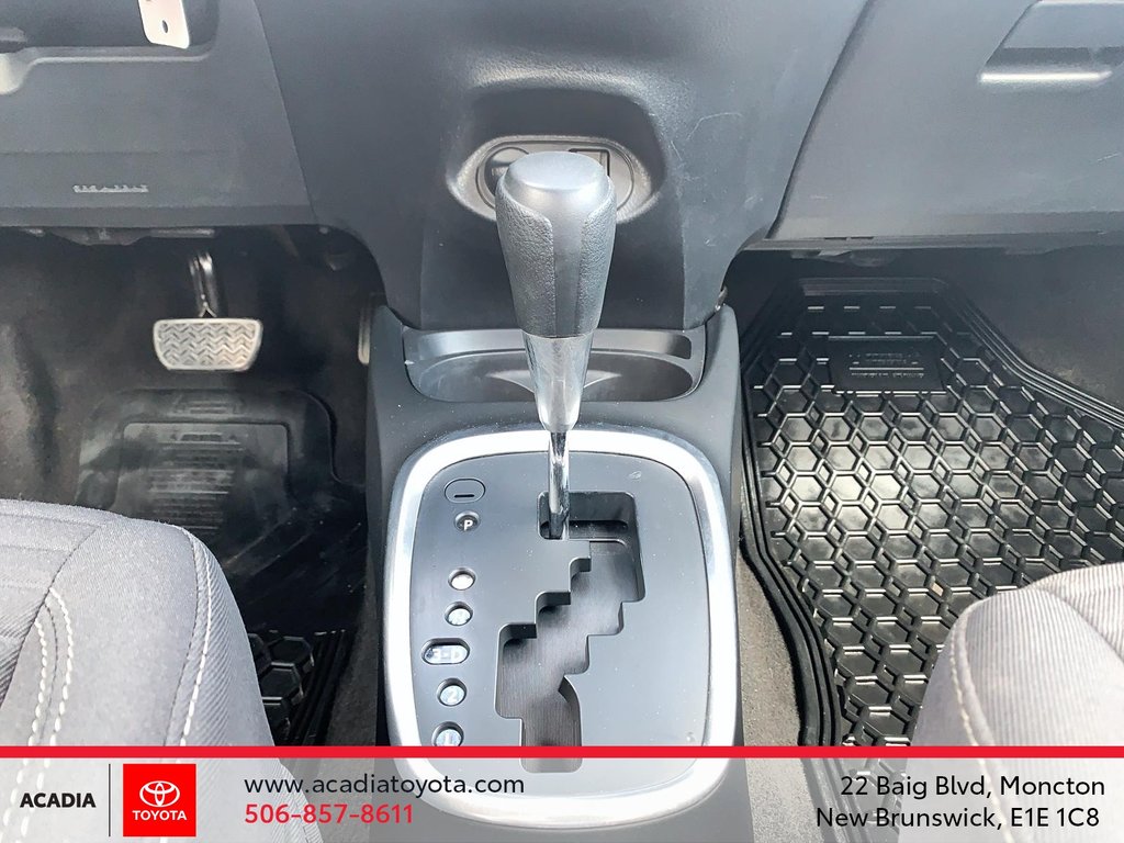 Toyota Yaris Hatchback LE 2018 à Moncton, Nouveau-Brunswick - 15 - w1024h768px