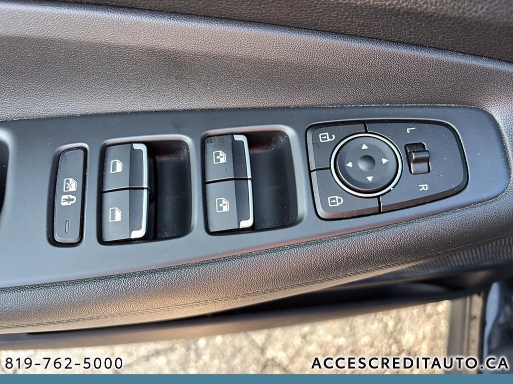 Hyundai Santa Fe Preferred 2021 à Rouyn-Noranda, Québec - 11 - w1024h768px