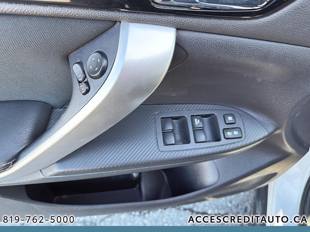 Mitsubishi ECLIPSE CROSS  2018 à Rouyn-Noranda, Québec - 11 - w1024h768px